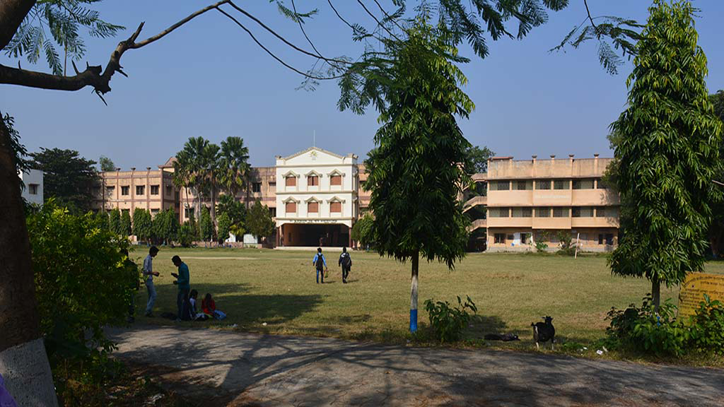 Dr. Bhupendra Nath Dutta Smriti Mahavidyalaya Library #1